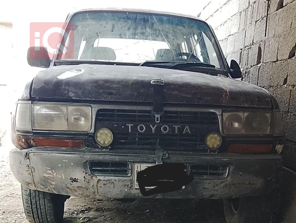 تويوتا لاندكروزر